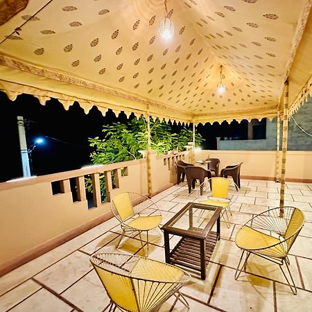 Anand Villa Holiday Home, 5Bhk Villa Τζοντχπούρ Εξωτερικό φωτογραφία